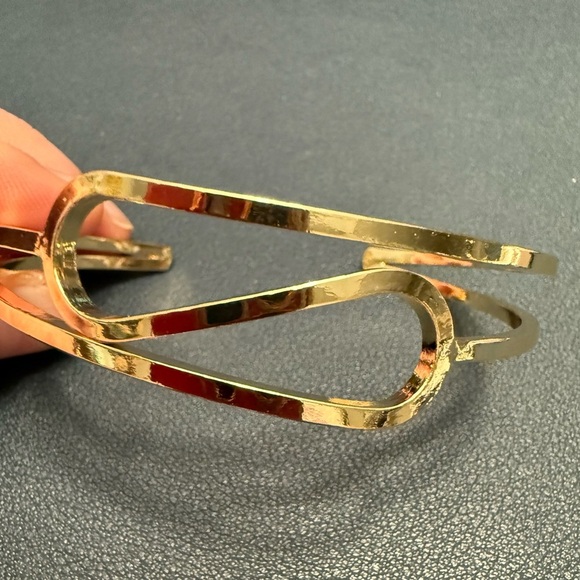 Adjustable Cuff Bracelet - Picture 2 of 3